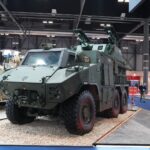 EM&E Group presenta en FEINDEF 25 FEROX, su nuevo vehículo blindado 6×6